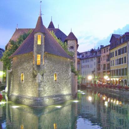 安纳西国立美术学院 ÉCOLE SUPÉRIEURE D'ART D'ANNECY